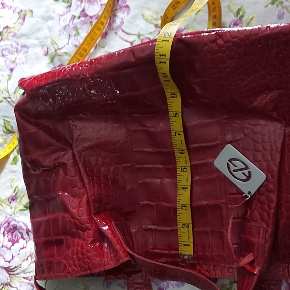 Francesco Biasia large patent red leather tote - Picture 8 of 15